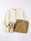 Türkisfarbenes Henley-Langarm-T-Shirt mit 5 Knöpfen