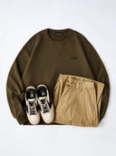 "Cat Wearing Helmet" Print & Karaku Logo Embroidery V-Gusset Sweatshirt