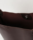THE CLASSIC LEATHER TOTE BAG